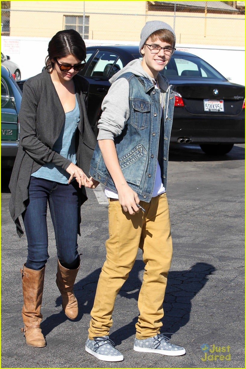 Selena Gomez & Justin Bieber: IHOP Breakfast! | Photo 449161 - Photo