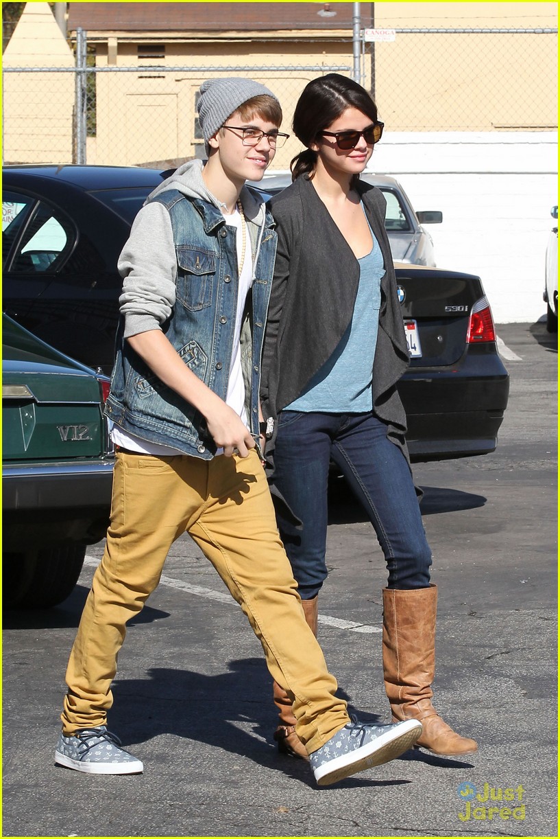 Selena Gomez & Justin Bieber: IHOP Breakfast! | Photo 449163 - Photo ...