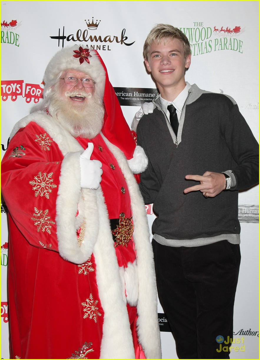 Caroline Sunshine Hollywood Christmas Parade With Kenton Duty! Photo