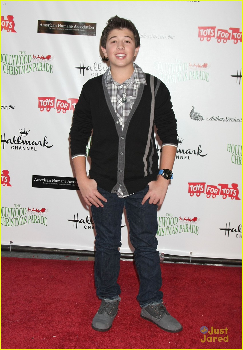 Jason Dolley And Bradley Steven Perry Hollywood Christmas Parade Pair Photo 449914 Photo 7754