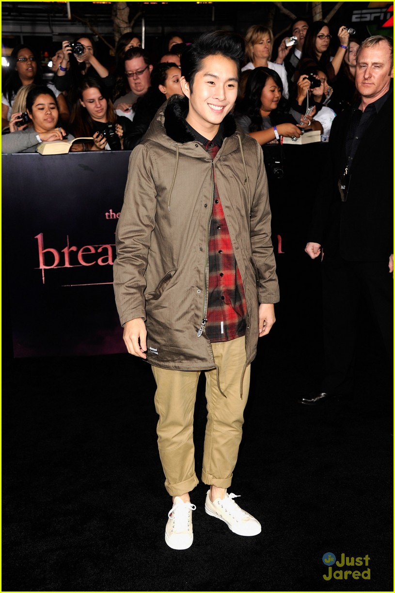 Jackson Rathbone & Kellan Lutz: 'Breaking Dawn' Boys | Photo 447656 ...