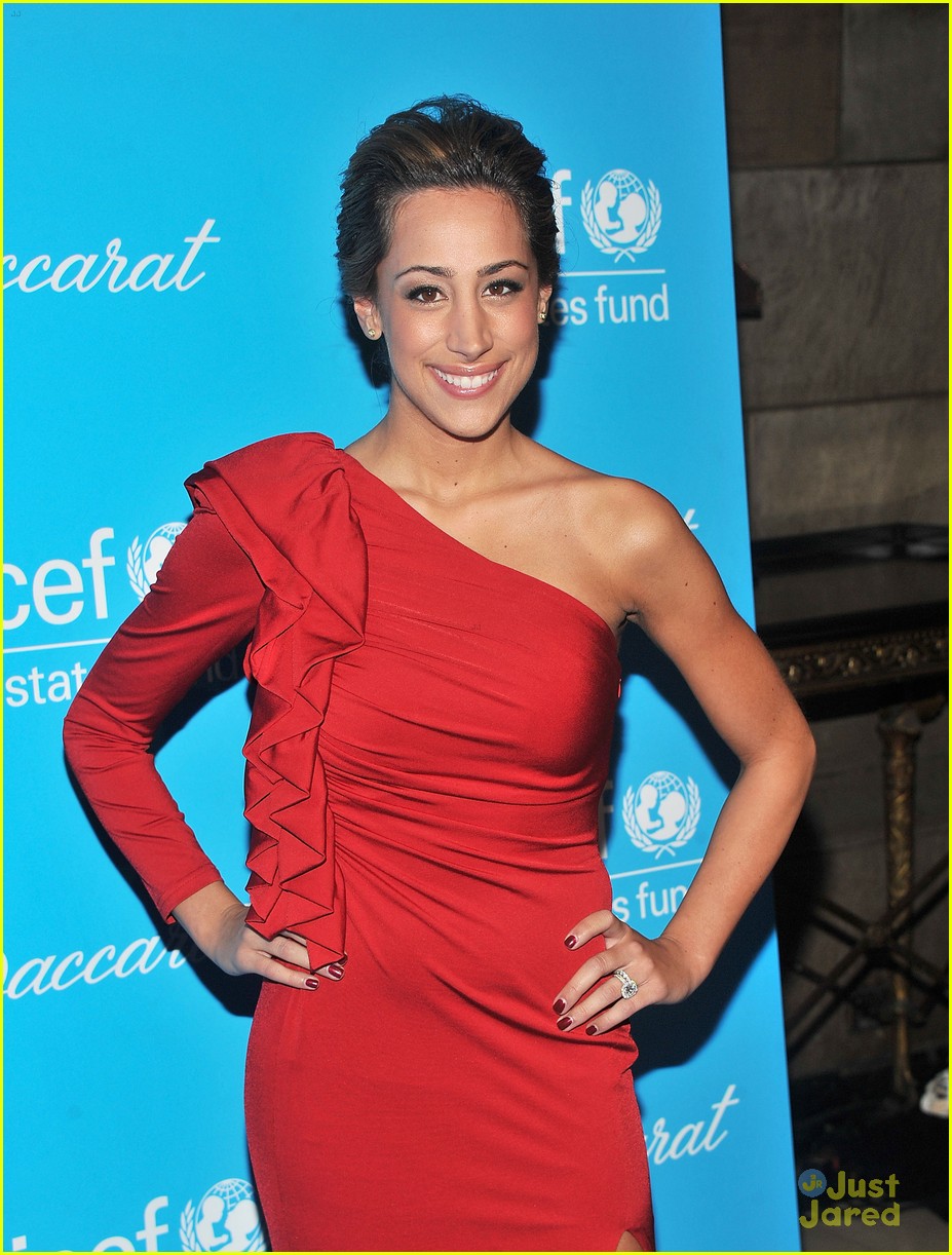 Kevin & Danielle Jonas: UNICEF Snowflake Ball | Photo 450173 - Photo