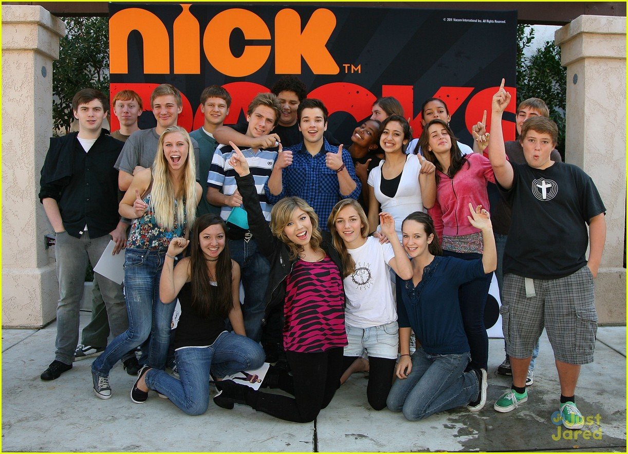 Full Sized Photo of nick rocks school 01 | Nathan Kress, Jennette ...