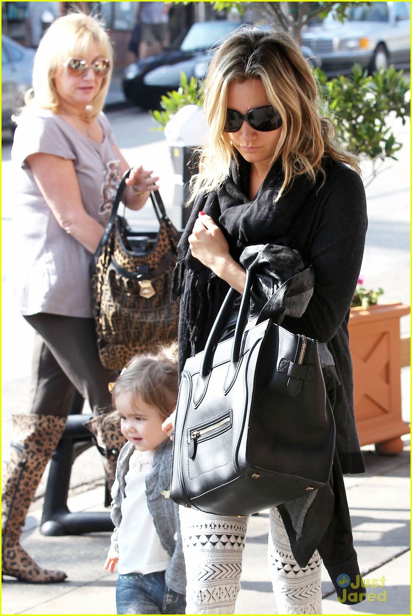 Full Sized Photo of ashley tisdale mikayla lunch 08 | Ashley Tisdale