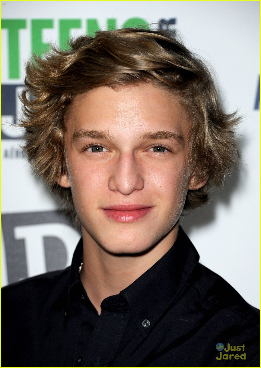 Happy Birthday, Cody Simpson! | Photo 454732 - Photo Gallery | Just ...