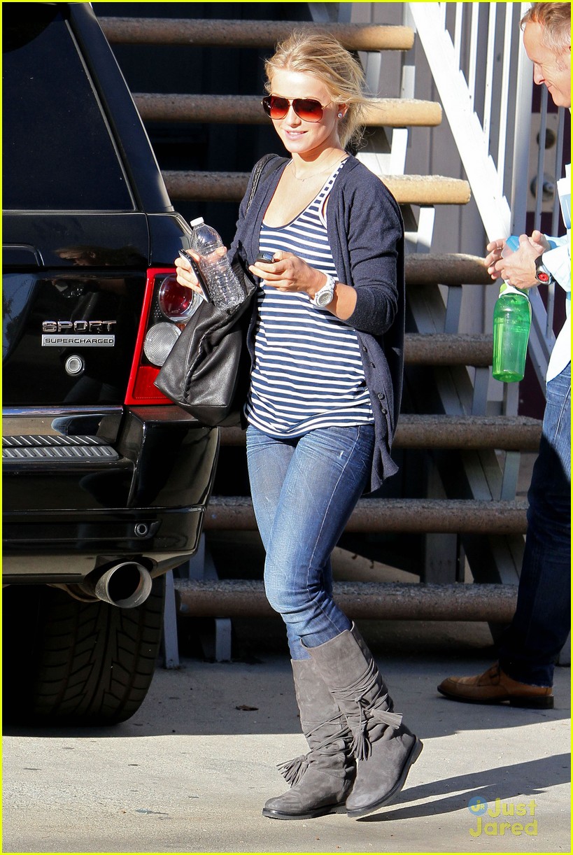 Julianne Hough: 'Rock of Ages' on Hollywood & Vine | Photo 457545 ...