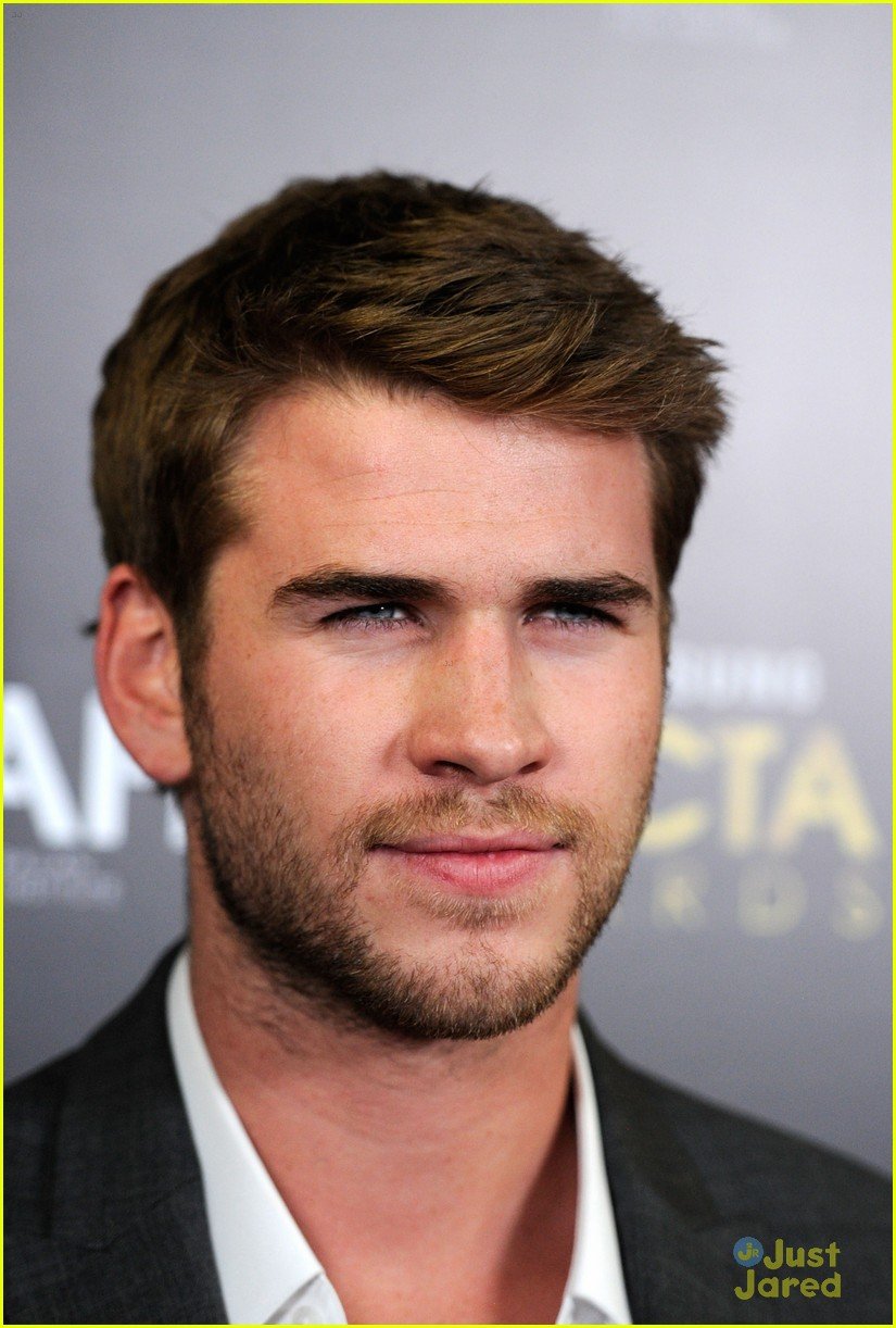 Liam Hemsworth: Australian Academy Awards 2012 | Photo 457610 - Photo ...