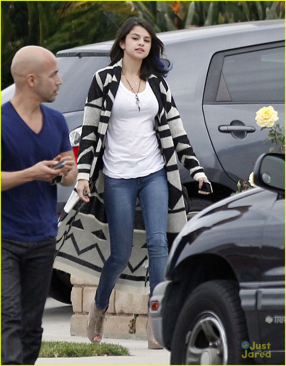 Selena Gomez & Justin Bieber: Football Fans | Photo 455992 - Photo ...