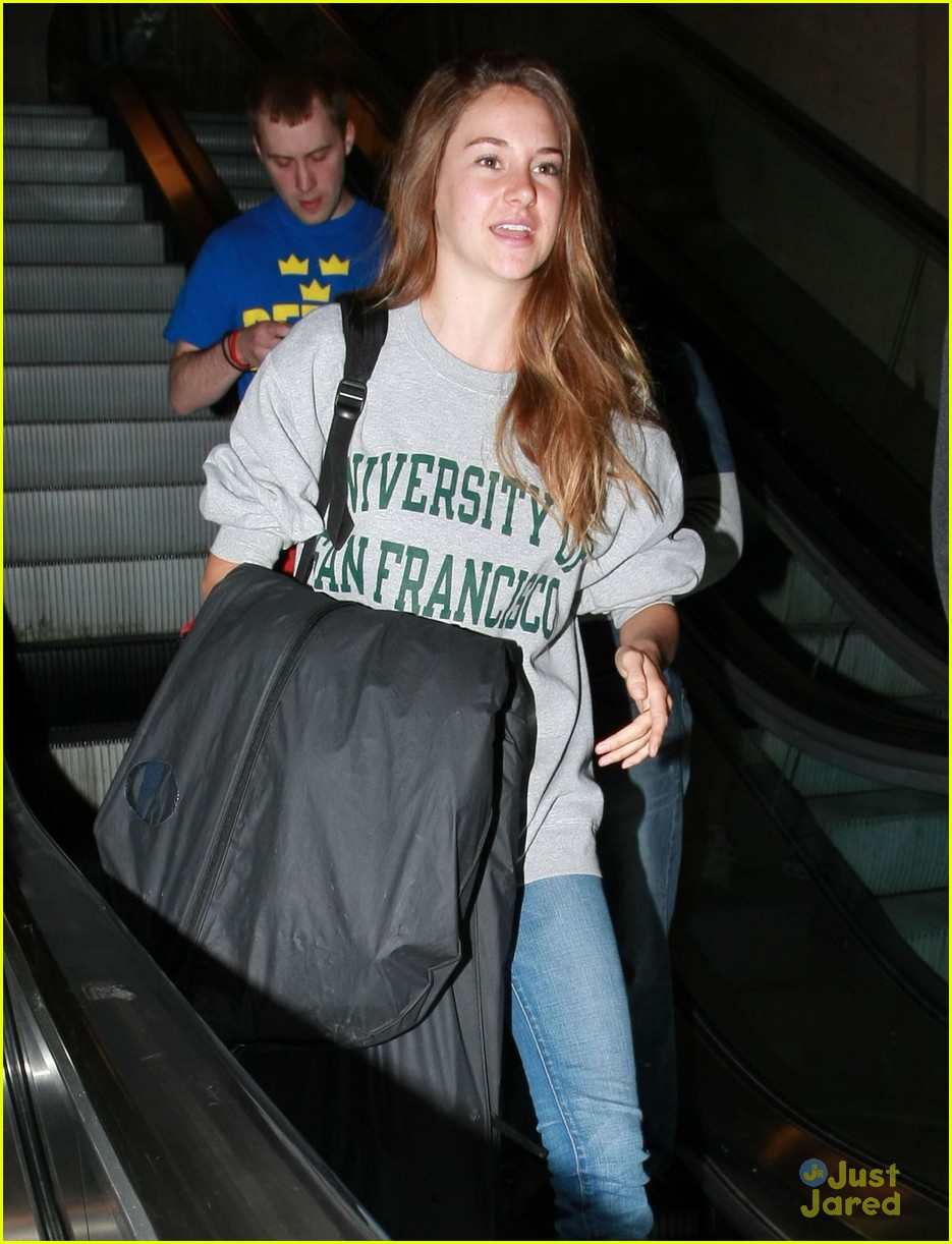 Shailene Woodley: 'I Fell In Love with The Descendents' | Photo 455063