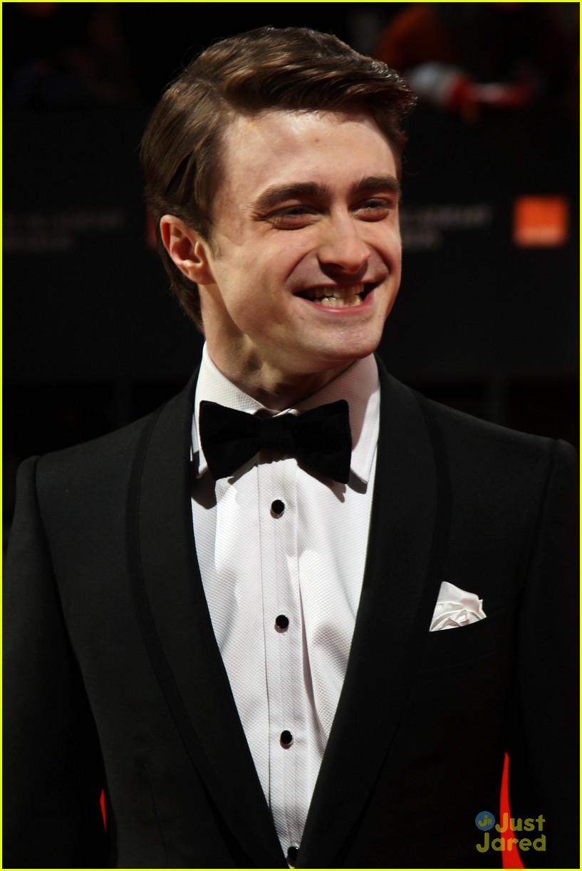 Full Sized Photo of daniel radcliffe baftas 12 | Daniel Radcliffe ...