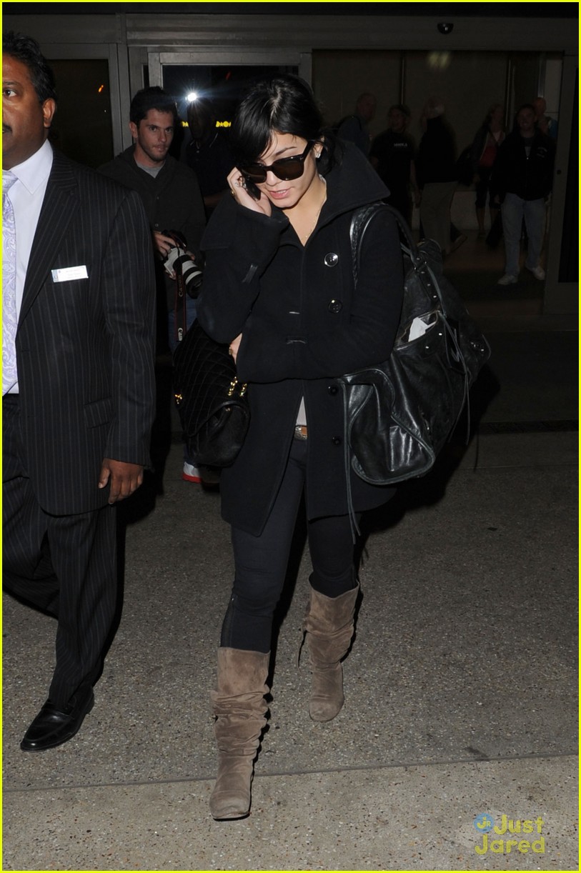 Vanessa Hudgens: Back in Los Angeles | Photo 461270 - Photo Gallery ...