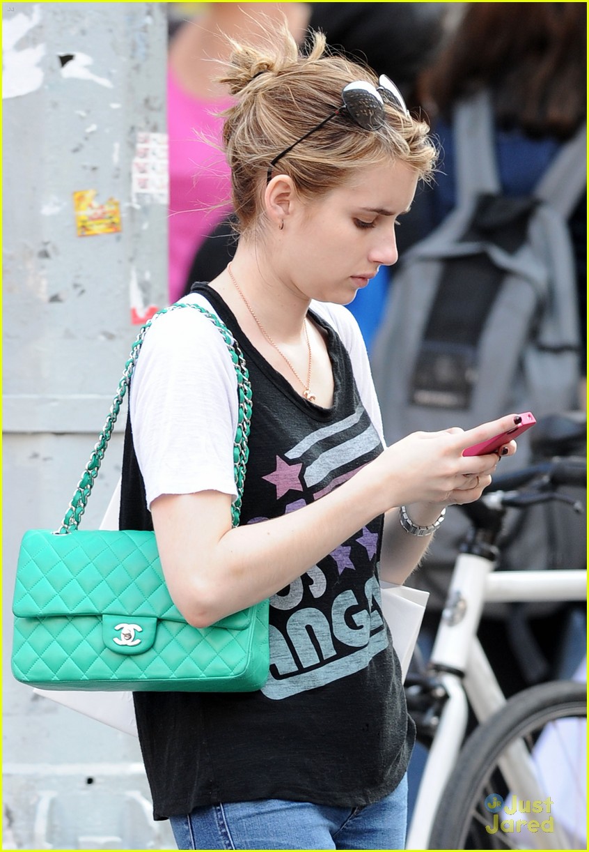 Emma Roberts Chanel GIF Emma Roberts Chanel Sad Discover Share GIFs #37 Emma Roberts Chanel GIF Emma Roberts Chanel Sad Discover Share GIFs