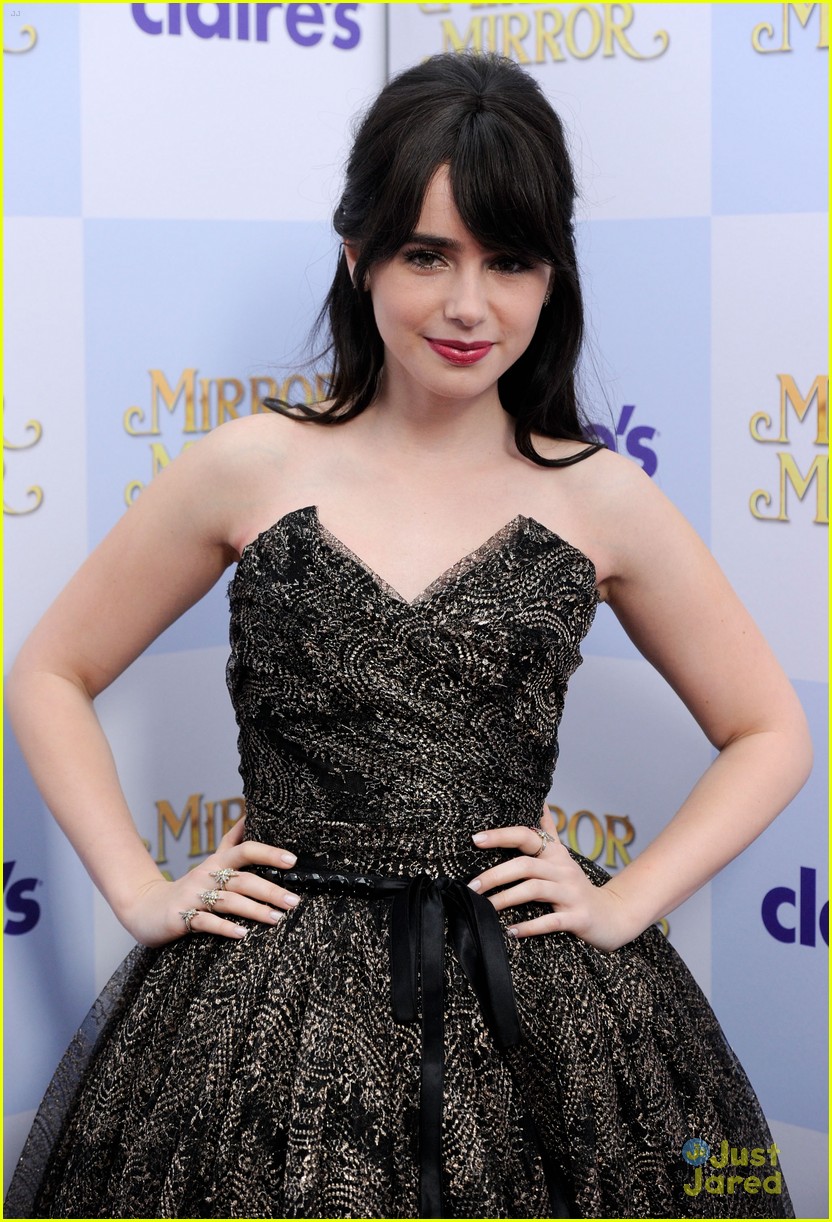 Lily Collins: 'Mirror Mirror' Premiere! | Photo 464496 - Photo Gallery ...