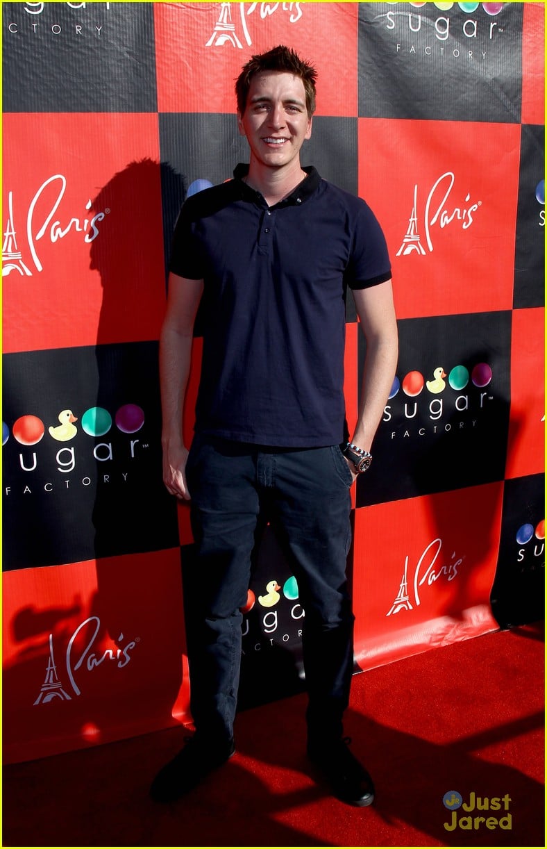 James & Oliver Phelps: Vegas Birthday Bash! | Photo 462732 - Photo