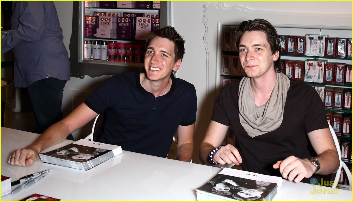 James & Oliver Phelps: Vegas Birthday Bash! | Photo 462738 - Photo