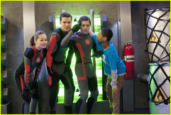 'Lab Rats': Runaway Train! | Photo 464427 - Photo Gallery | Just Jared Jr.