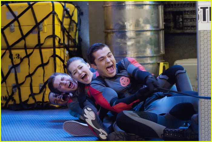 'Lab Rats': Runaway Train! | Photo 464430 - Photo Gallery | Just Jared Jr.