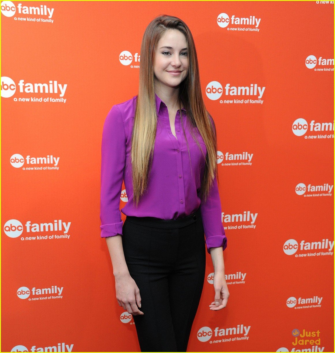 Shailene Woodley ABC Family Upfronts 2012! Photo 464765 Photo