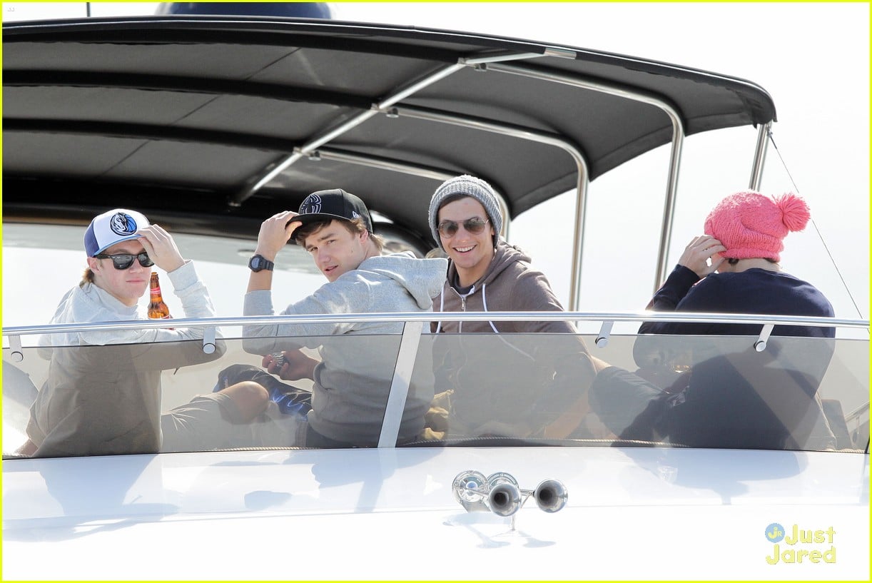 One Direction Dive Into Sydney Harbor! | Photo 467798 - Photo Gallery ...