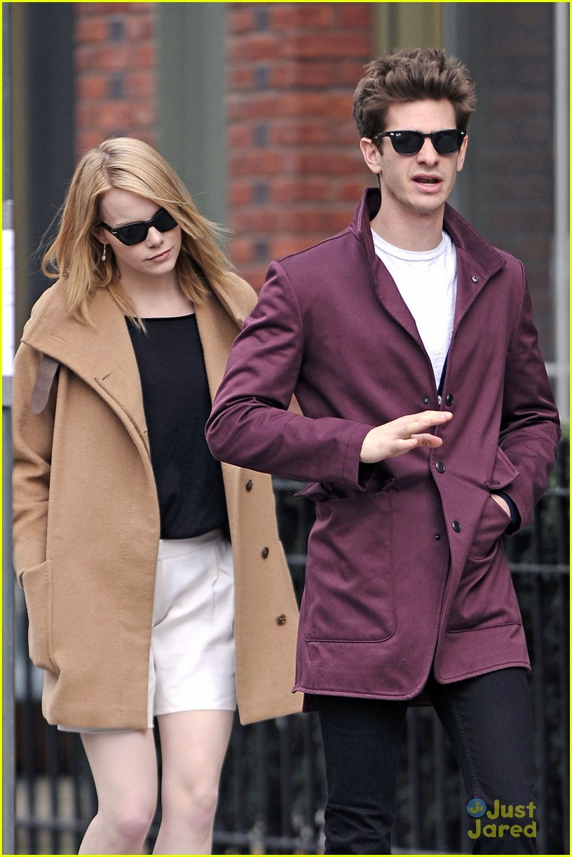 Full Sized Photo Of Emma Stone Andrew Garfield Walk Nyc 07 Emma Stone