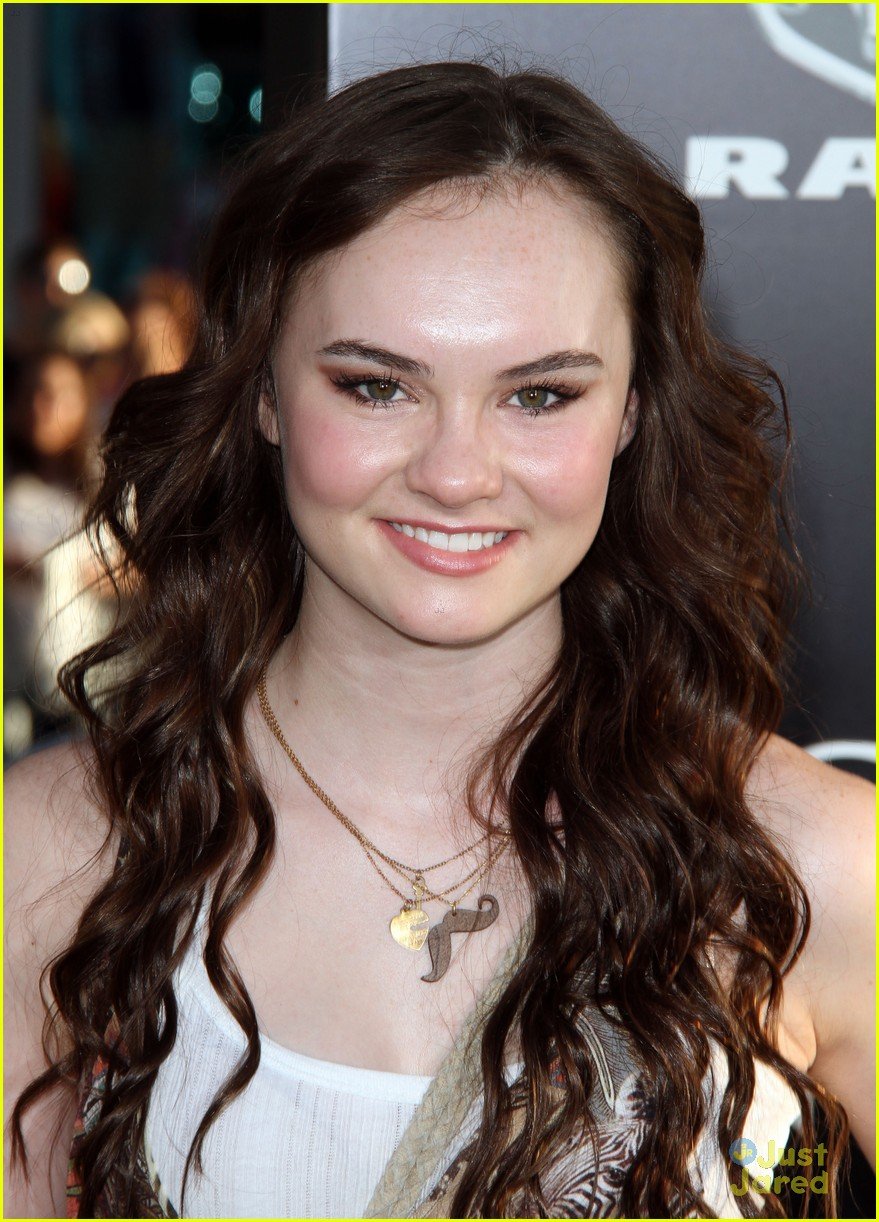 Madeline Carroll: 'The Magic of Belle Isle' Trailer! | Photo 468889 ...