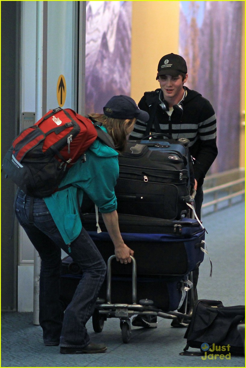 Logan Lerman: Percy Jackson is Back in Vancouver! | Photo 467749 ...