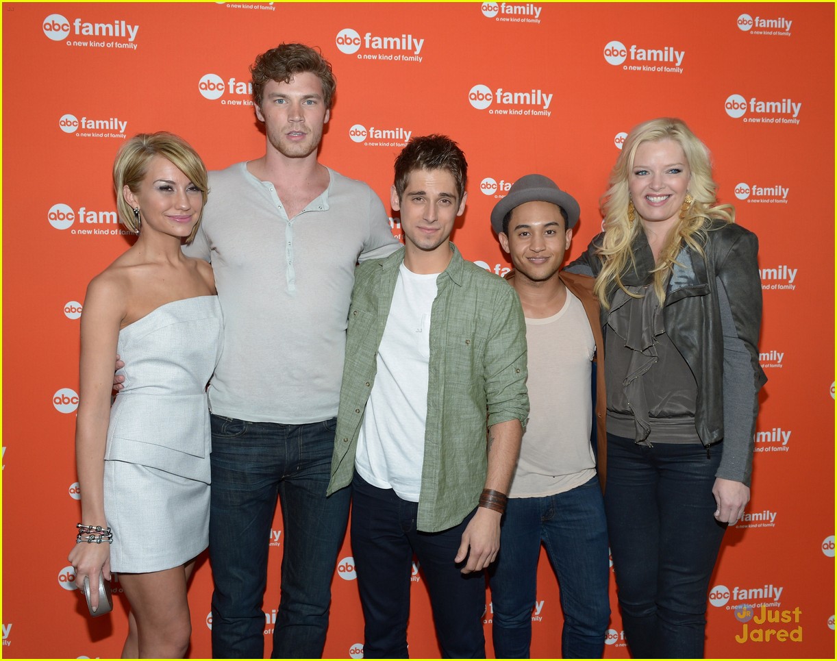 Chelsea Kane: 'Baby Daddy' at ABC Family Upfronts | Photo 471070 ...