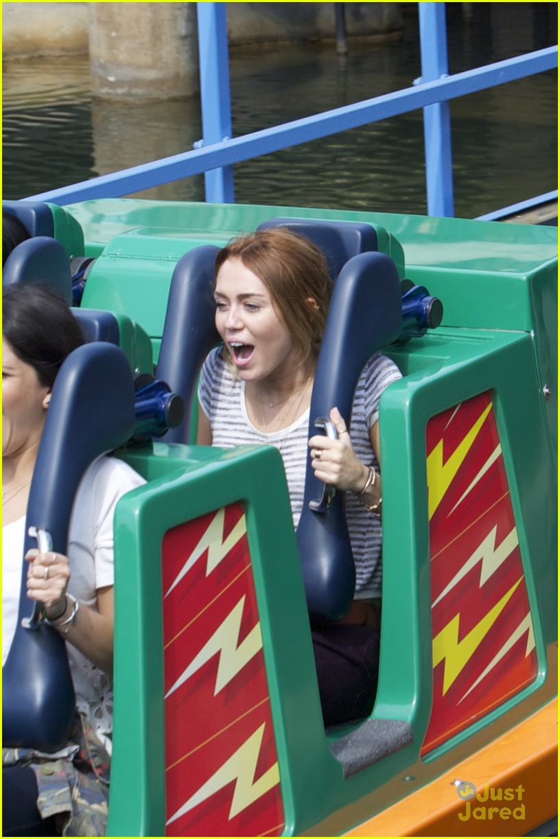 theme park video game miley cyrus