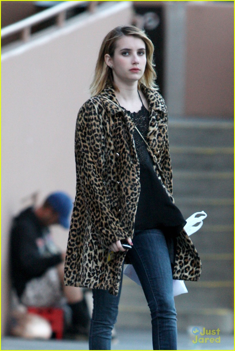 Full Sized Photo of GSI_HR_JPEG.CODA051812B_08 | Emma Roberts: Rite Aid