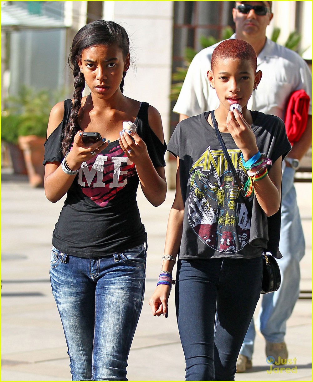 Willow Smith: New Plum Hair! | Photo 474910 - Photo Gallery | Just ...