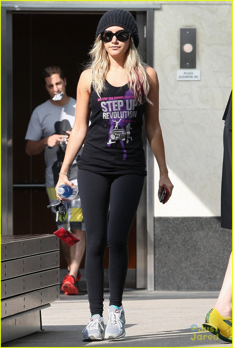 tisdale step up tee 01
