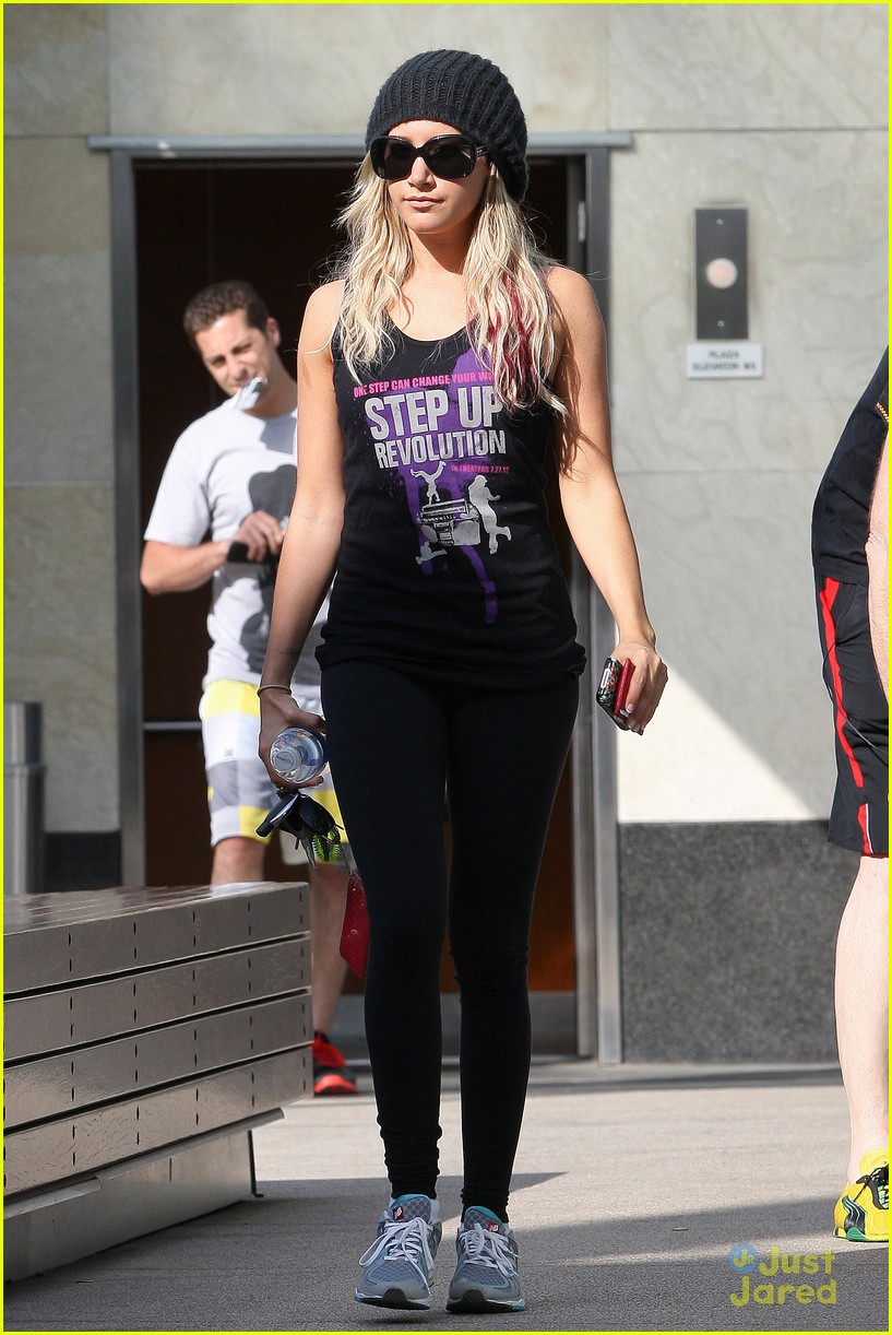 tisdale step up tee 04