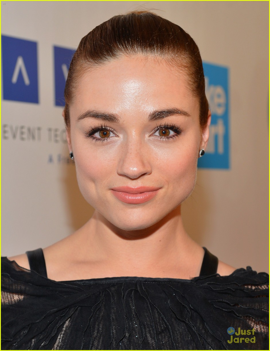 Full Sized Photo of crystal reed thirst gala 07 | Crystal Reed: Thirst