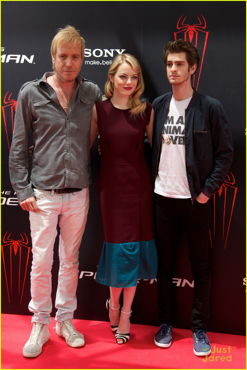 Emma Stone & Andrew Garfield: 'Spider-Man' Goes Spanish | Photo 478584 ...
