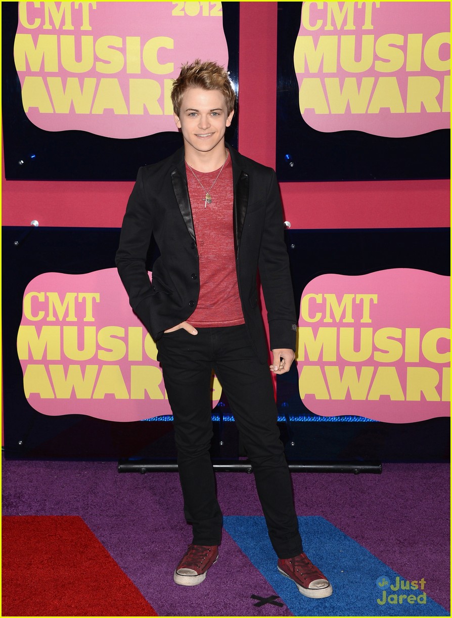 Full Sized Photo of hunter hayes cmt music awards 11 | Hunter Hayes ...