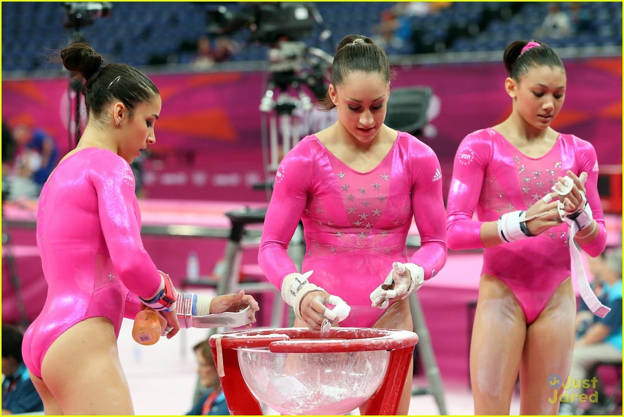 Jordyn Wieber Underwear Showing