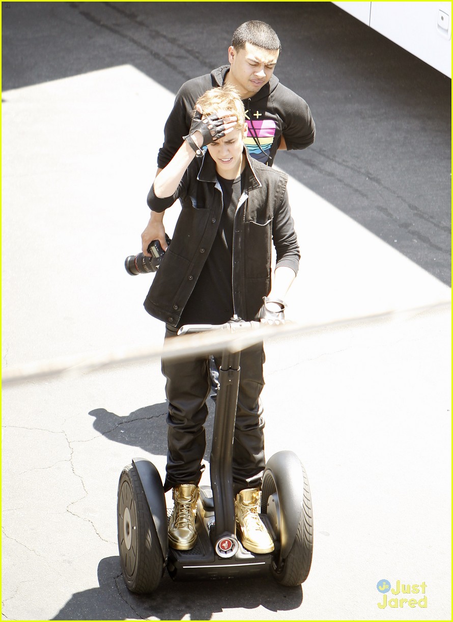 Justin Bieber 'As Long As You Love Me' Video Shoot Photo 480941
