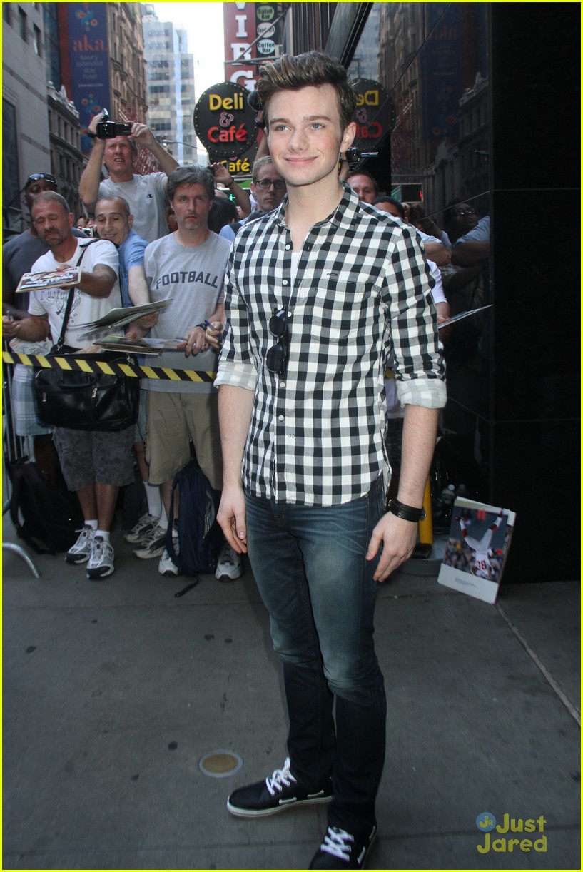 Chris Colfer: 'GMA' Appearance! | Photo 482646 - Photo Gallery | Just ...