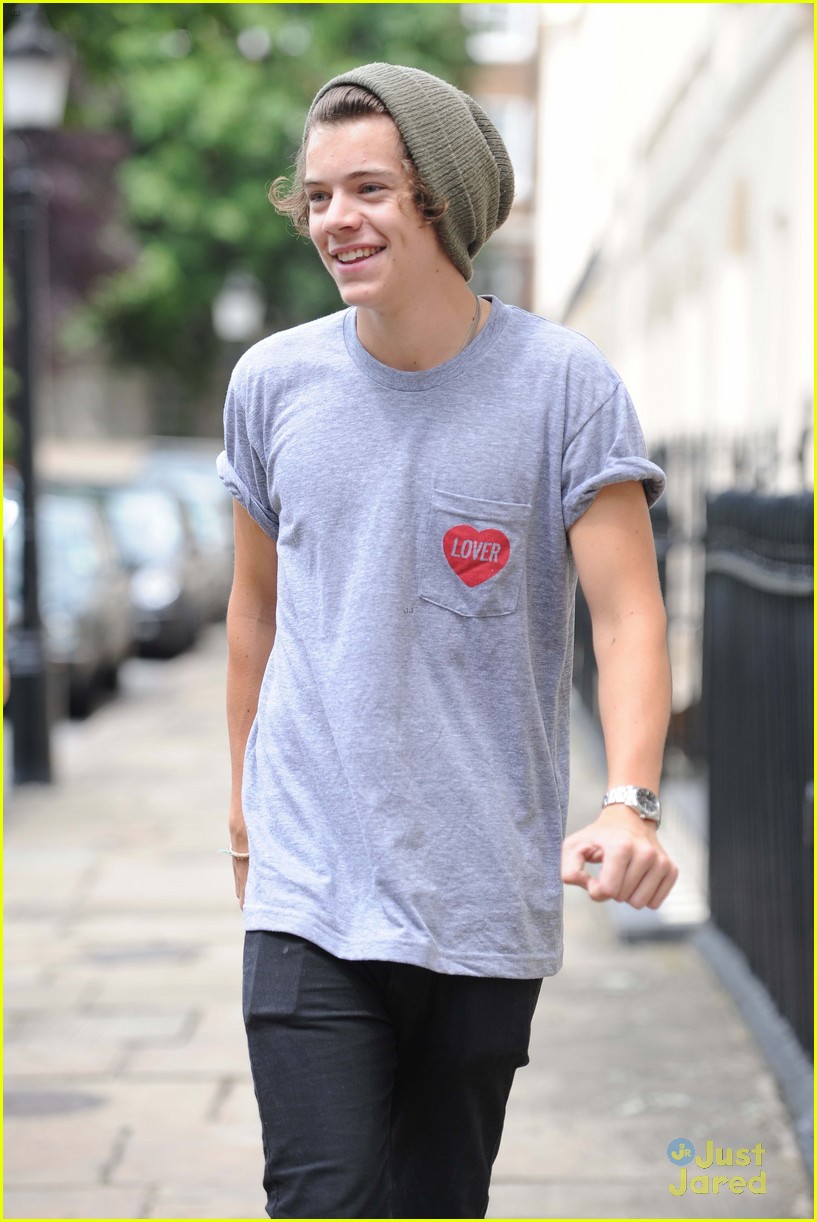 Harry Styles: House Hunting in London! | Photo 480718 - Photo Gallery ...