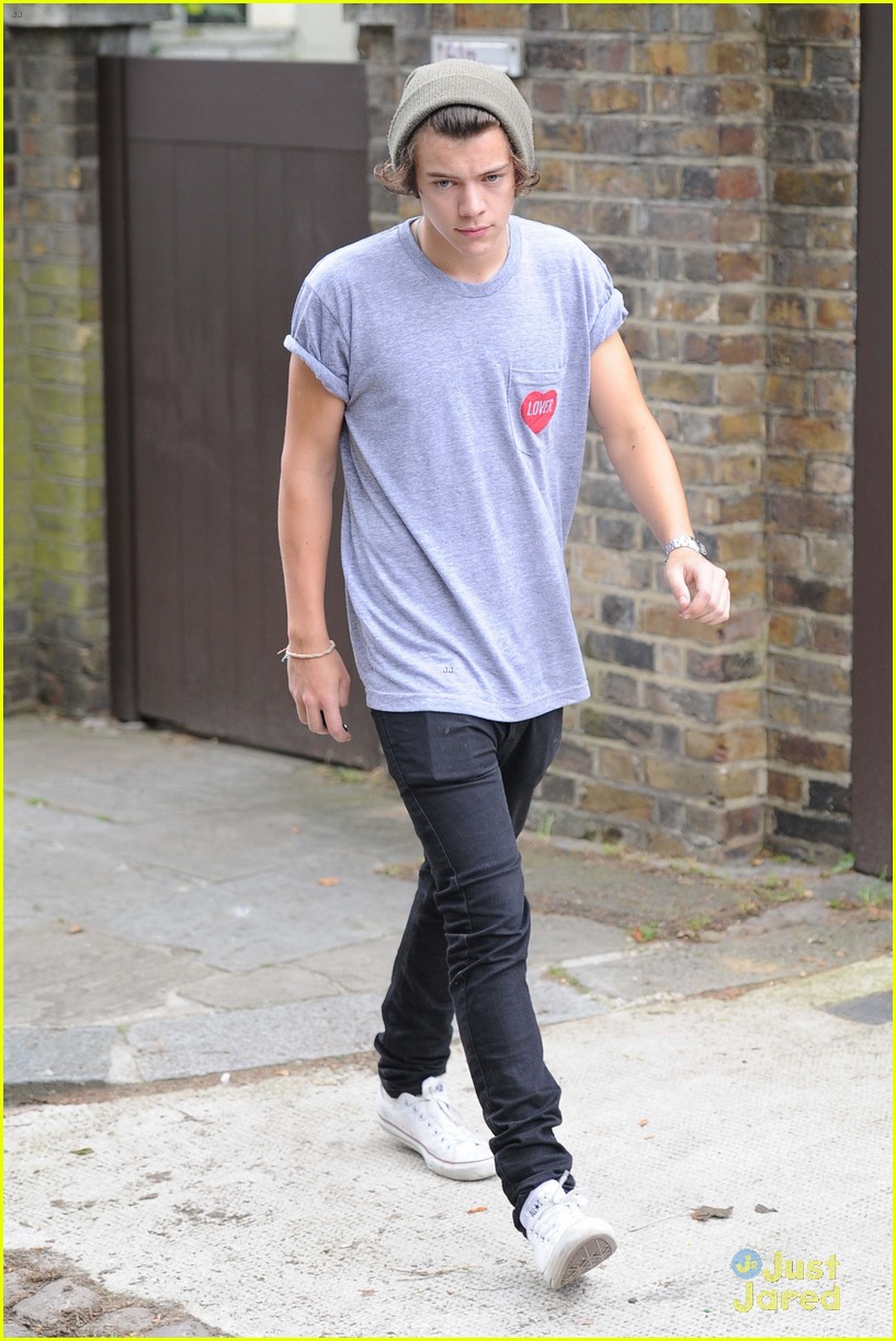 Harry Styles: House Hunting in London! | Photo 480733 - Photo Gallery ...