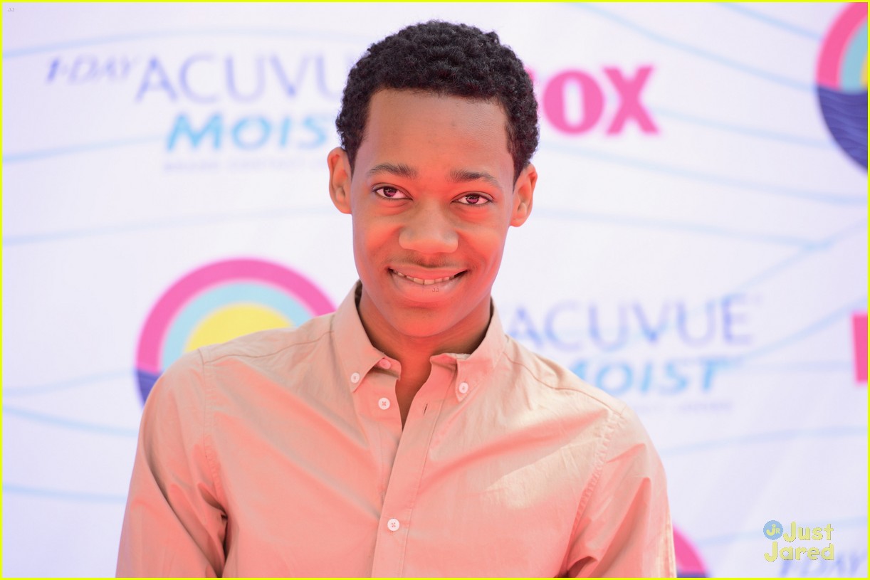Full Sized Photo of tyler williams coco jones tcas 04 Tyler James