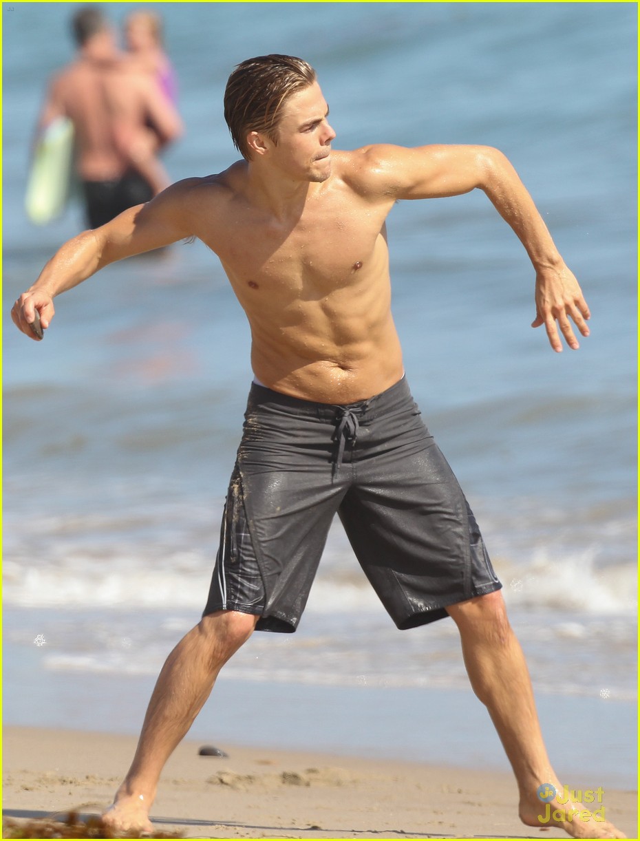 Derek Hough & Mark Ballas: Beach Day Buddies | Photo 491572 - Photo ...