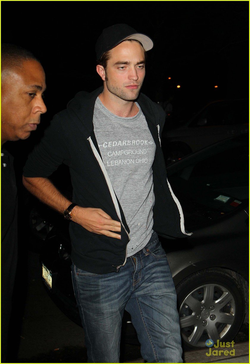 Robert Pattinson: Making New Music! | Photo 488903 - Photo Gallery ...