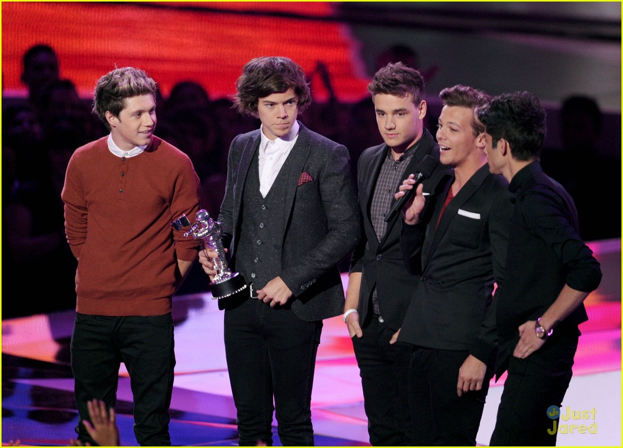 One Direction Mtv Vmas Performance 2012 Watch Now Photo 492592 Photo Gallery Just 