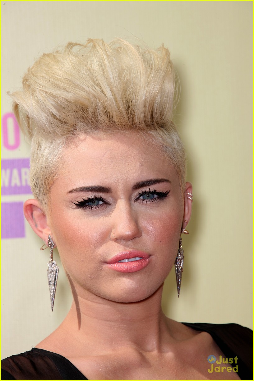 Miley Cyrus MTV VMAs 2012 Photo 492532 Photo Gallery Just Jared Jr.