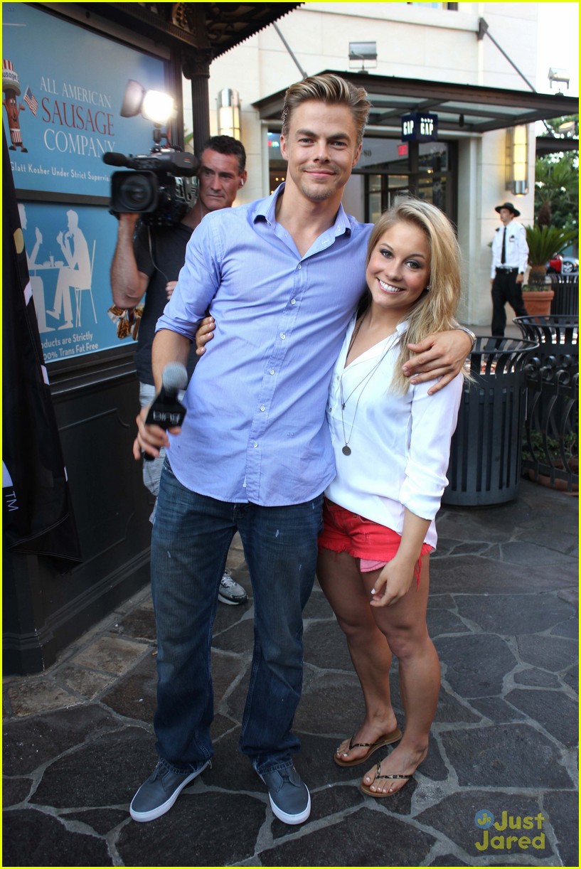 Shawn Johnson Bings It On with Derek Hough Photo 495413 Photo