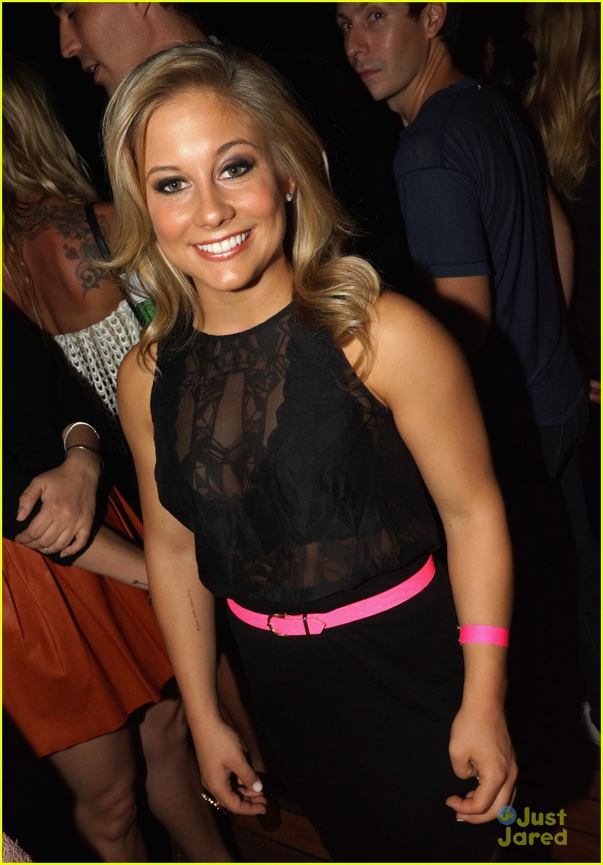 Shawn Johnson Nylon Dinner Darling Photo 495662 Photo Gallery