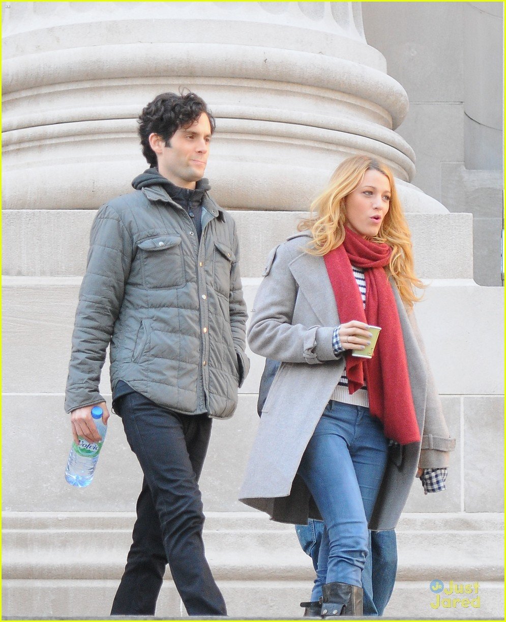 Blake Lively And Penn Badgley Gossip Girl Friday Fun Photo 501953 Photo Gallery Just 