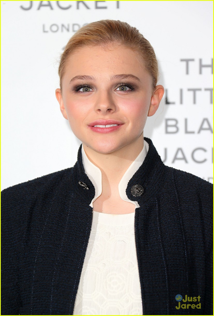 Full Sized Photo of chloe moretz little black jacket 01 | Chloe Moretz