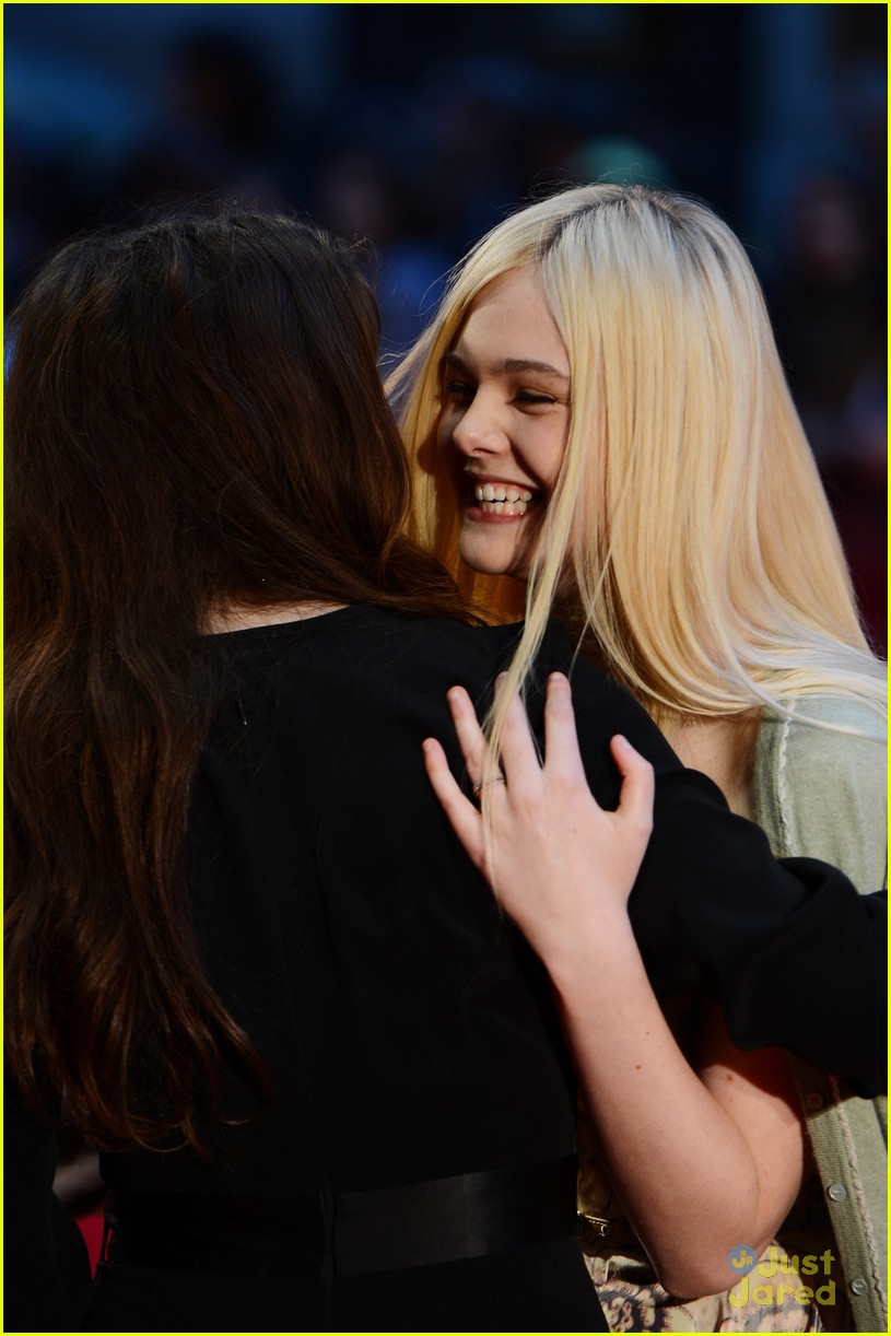Elle Fanning Ginger And Rosa Premiere In London Photo 502041 Photo Gallery Just Jared Jr 